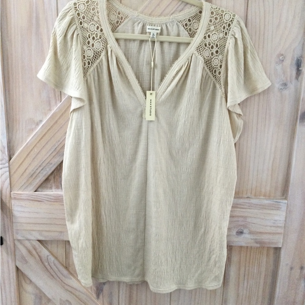 Max Studio top size XL NWT